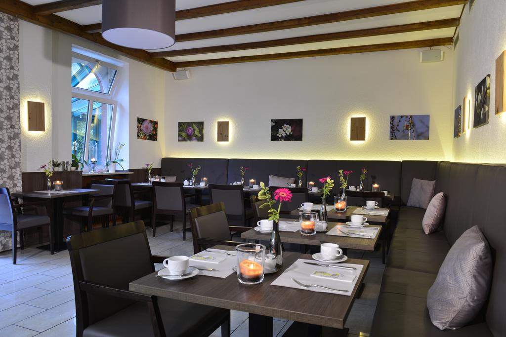 Bb Haus Neugebauer Garni Otel Geisenheim Dış mekan fotoğraf